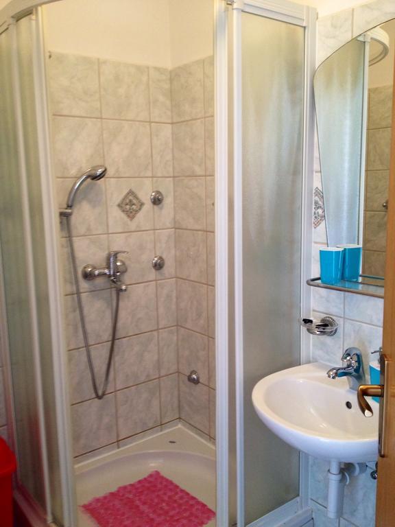 Apartments Rukavina Рогозниця Номер фото