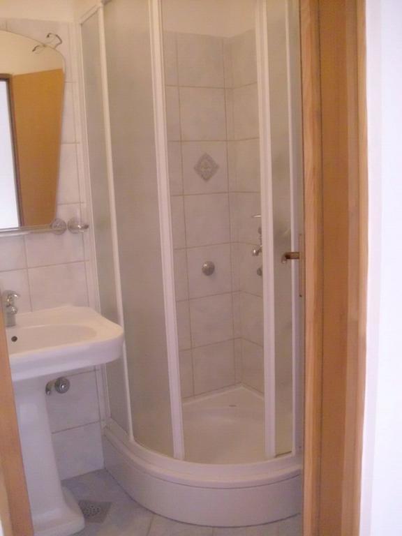 Apartments Rukavina Рогозниця Екстер'єр фото